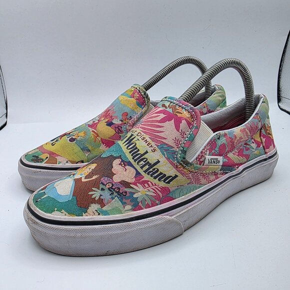 Vans x Disney Alice in Wonderland Womens Size 8.5 Slip On Shoes Cute Casual - Picture 4 of 13